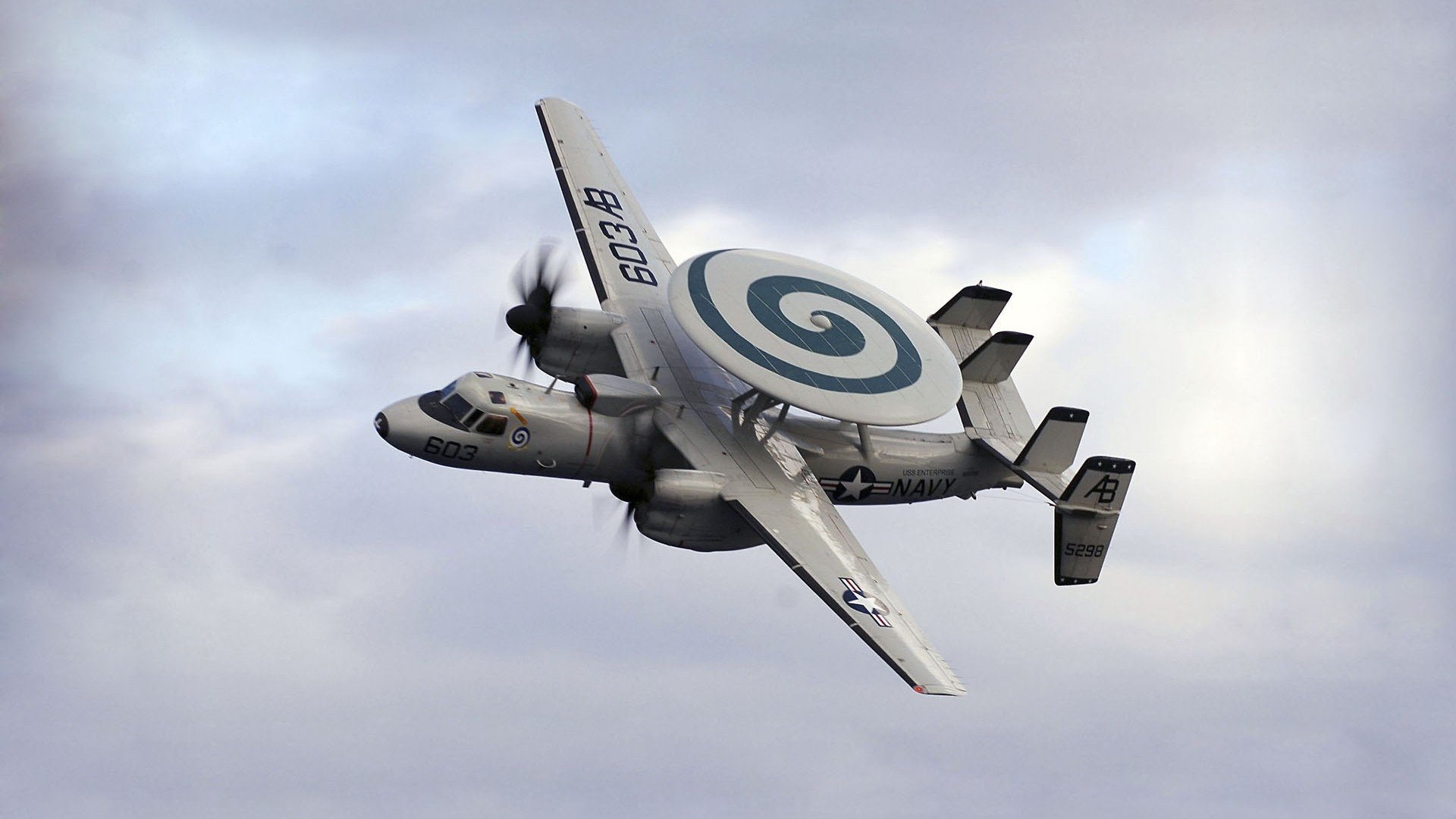 AC米兰边路进攻愈发犀利，ac米兰边后卫大全