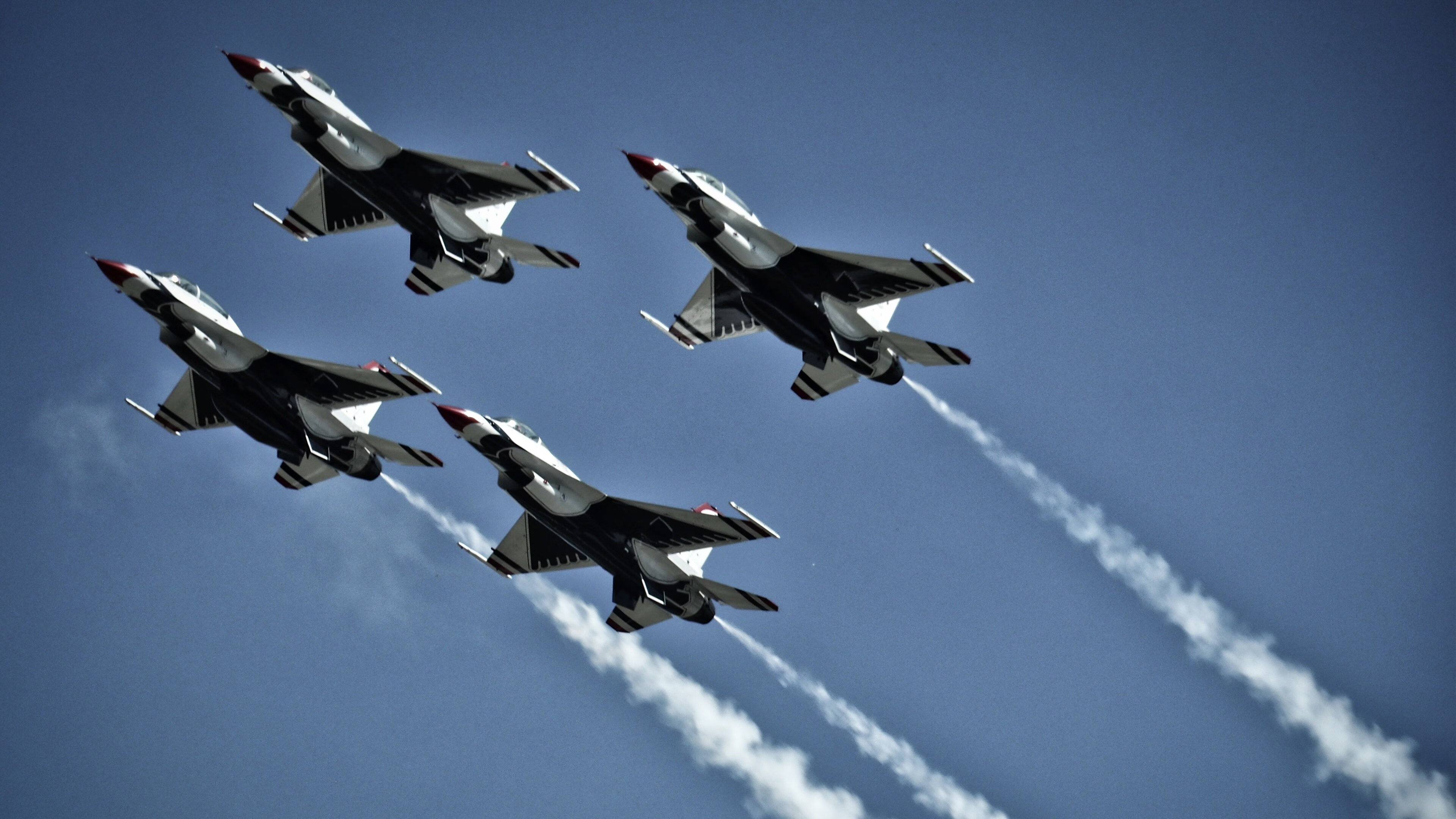 女子200蝶选手体能分配策略,女子200米蝶泳决赛视频回放